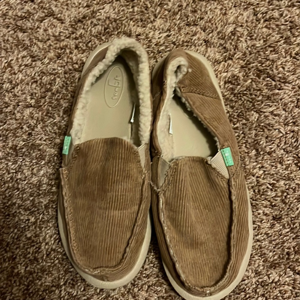 Fur Lined Sanuks